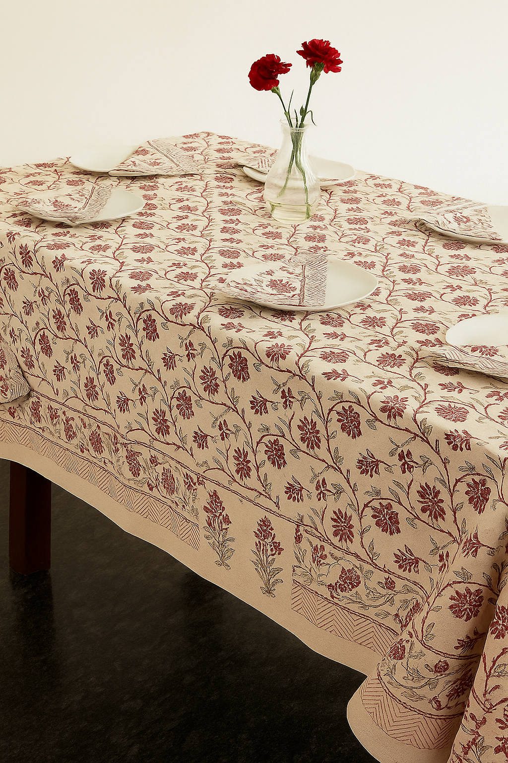 Crimson Vine Table Cover & Napkin Set